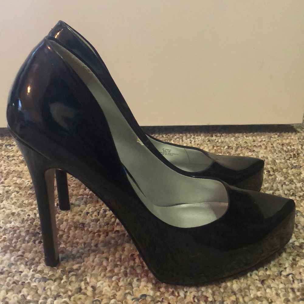 Jessica Simpson Heels Black